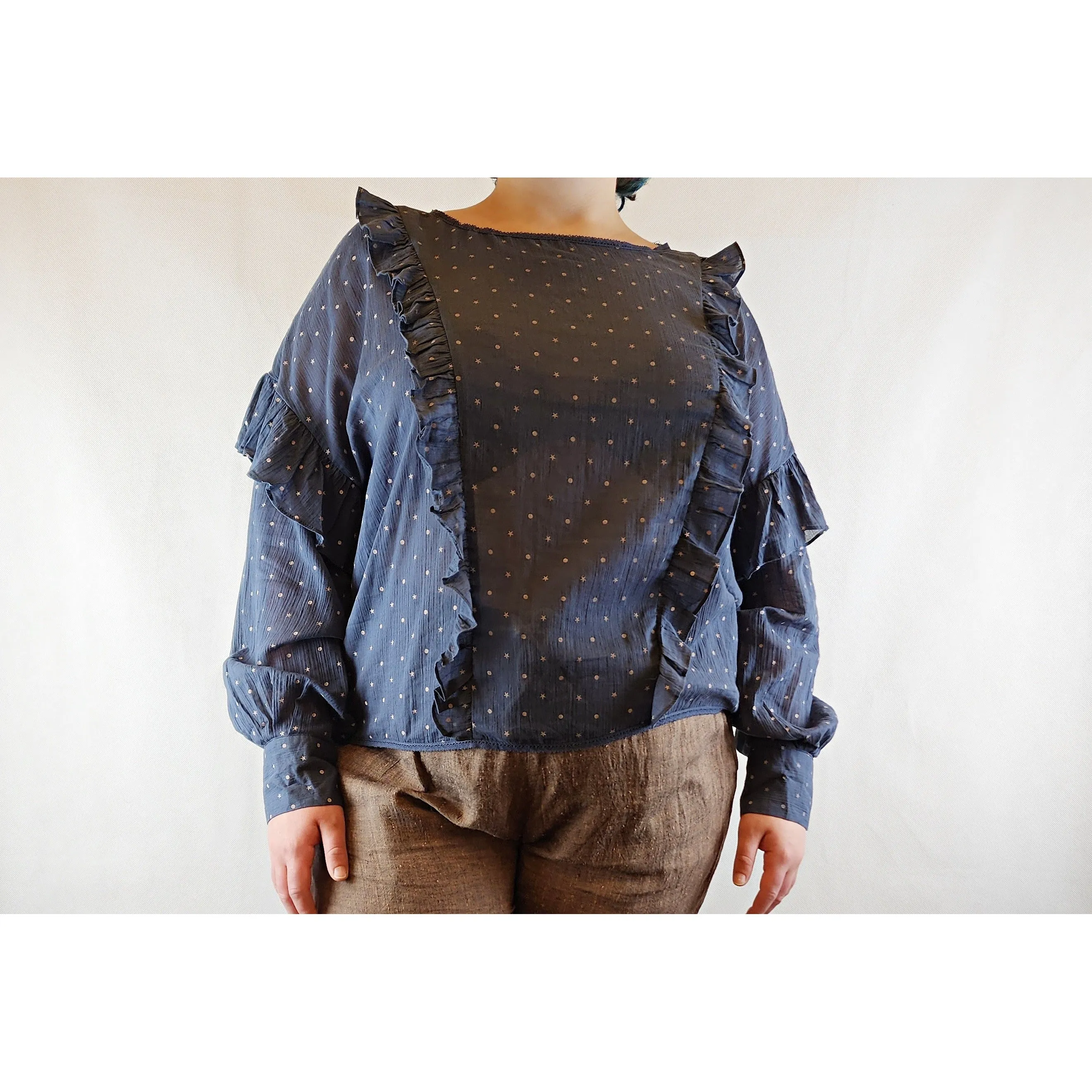 Bettina Liano frilled long sleeve cotton top size 14