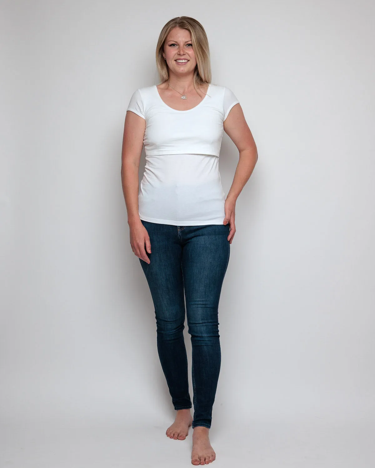 Bshirt Nursing short sleeve t-shirt Twin Pack- White & Cream/Black Spots