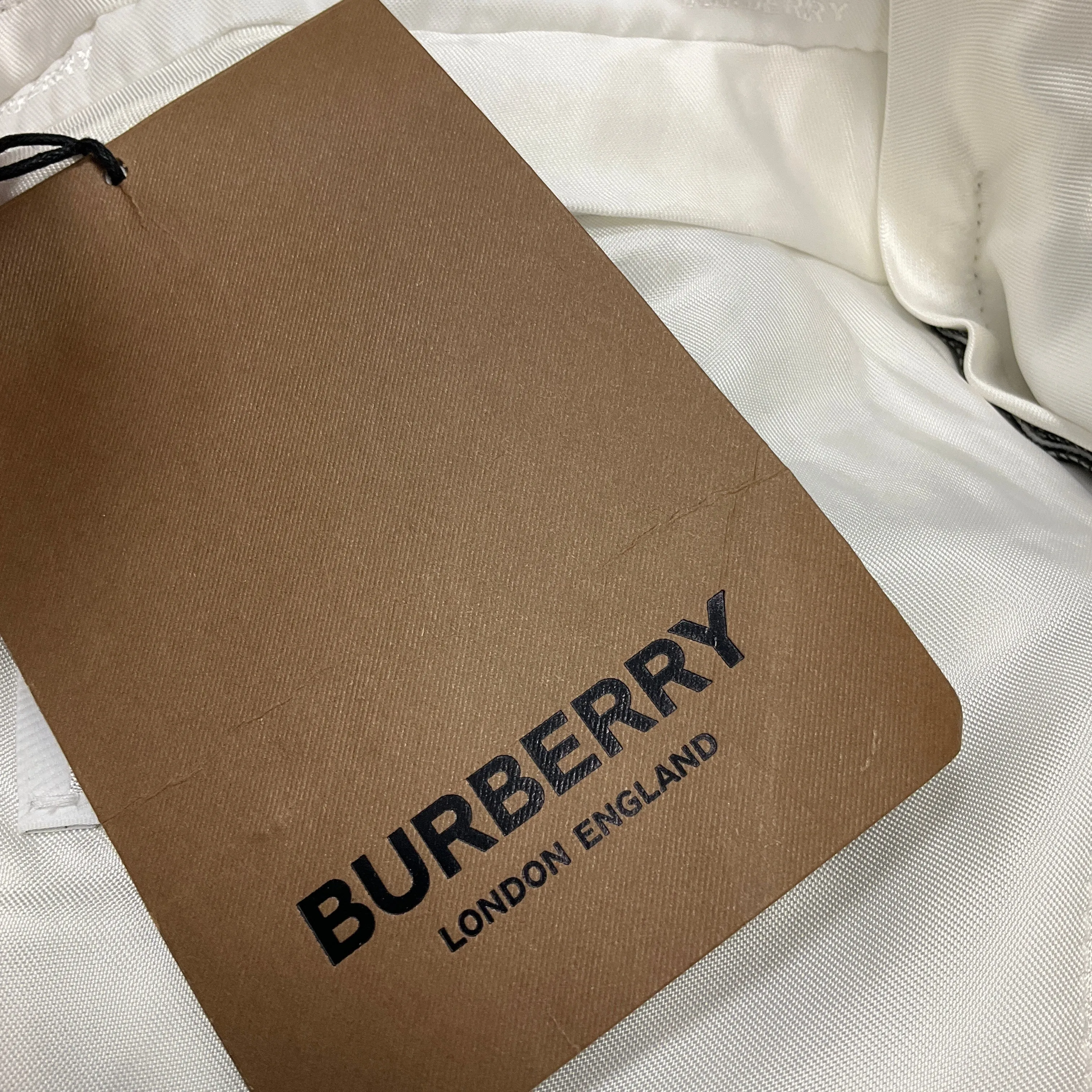 Burberry Black / White Gingham Cropped Trousers