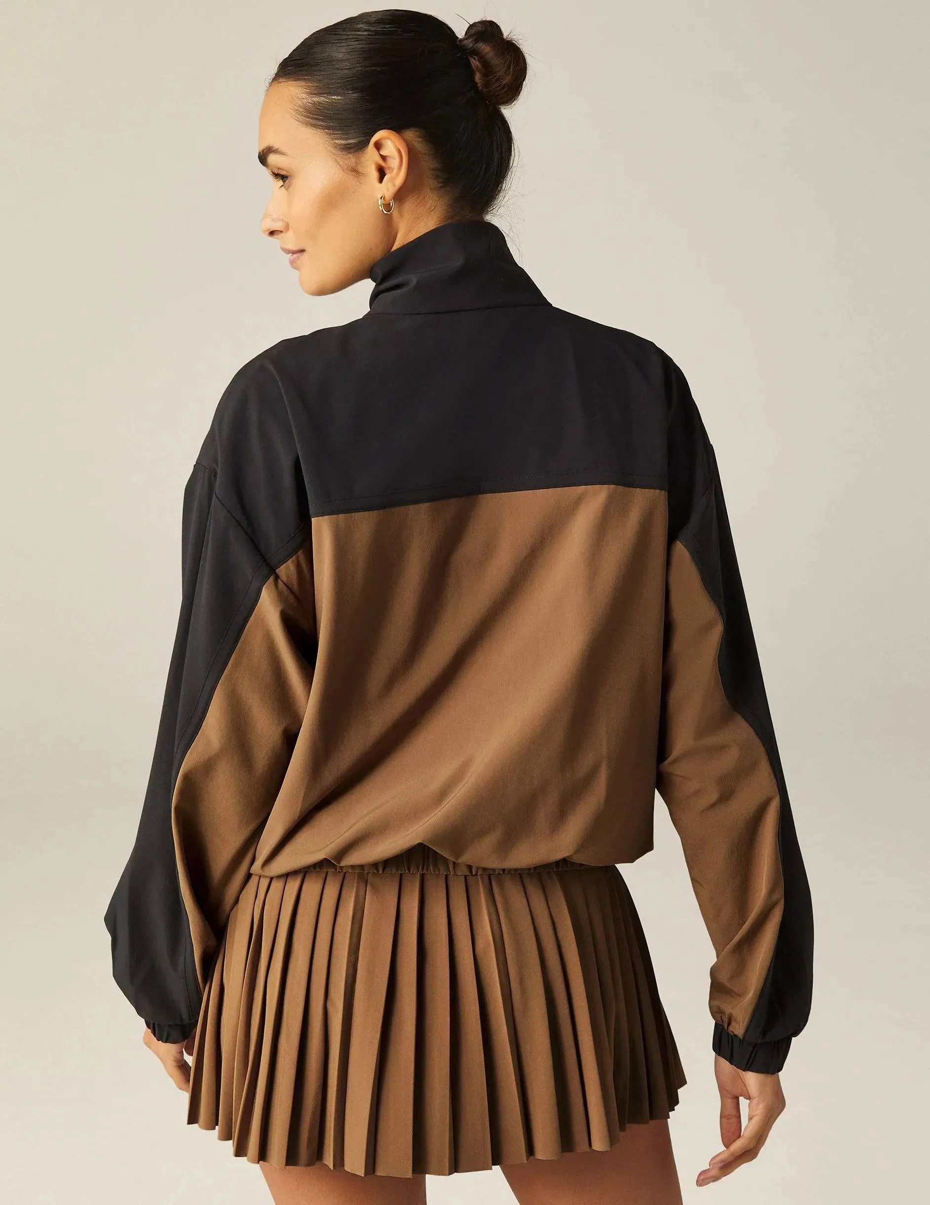 Colorblock Go Retro Jacket by Beyond Yoga | Deep Tan/True Black