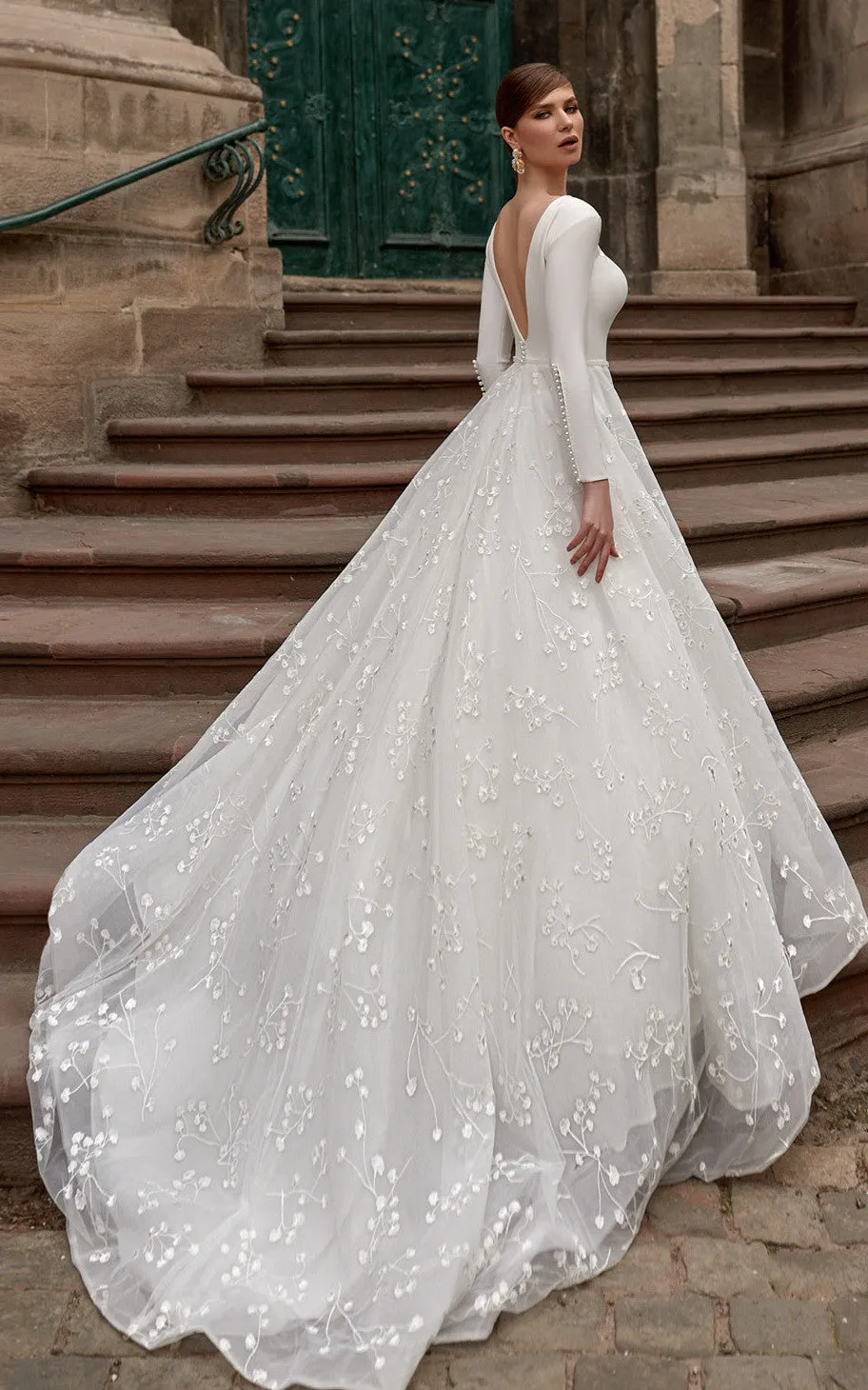 Elegant Princess Boho Satin A-Line Plunging Neck Wedding Dress with Sleeves Western Sexy Low V Back Beaded Pearl Appliqued Ball Gown