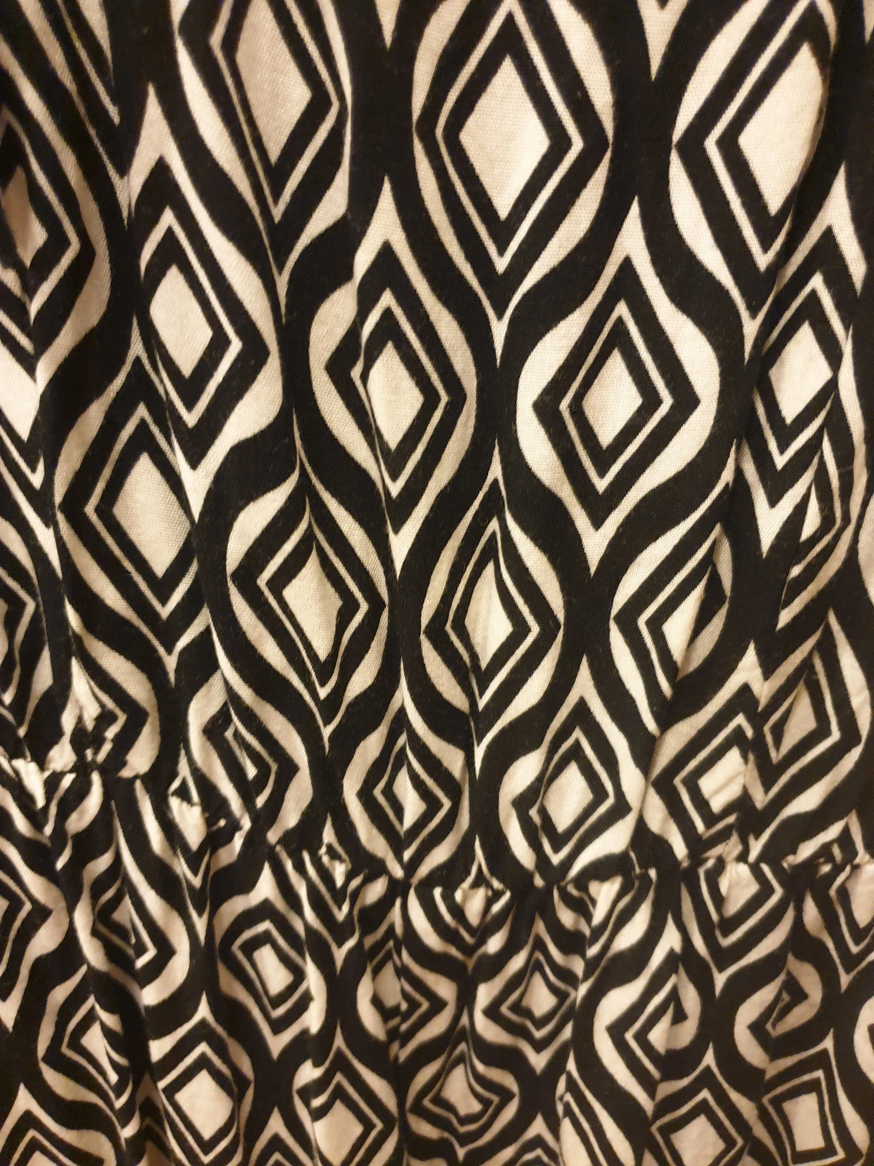 Frock Me Out black and white print sleeveless jumpsuit size 8
