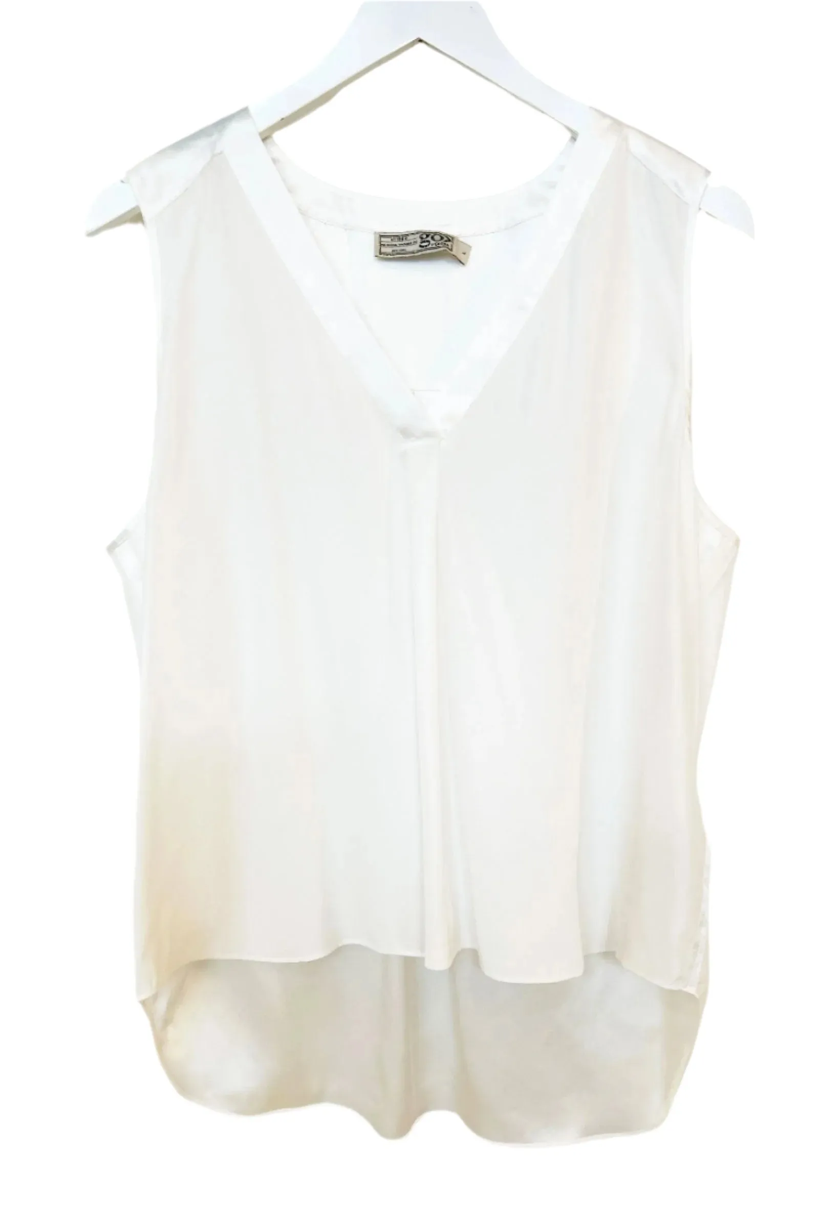 Go Silk Go Seashell Top in White