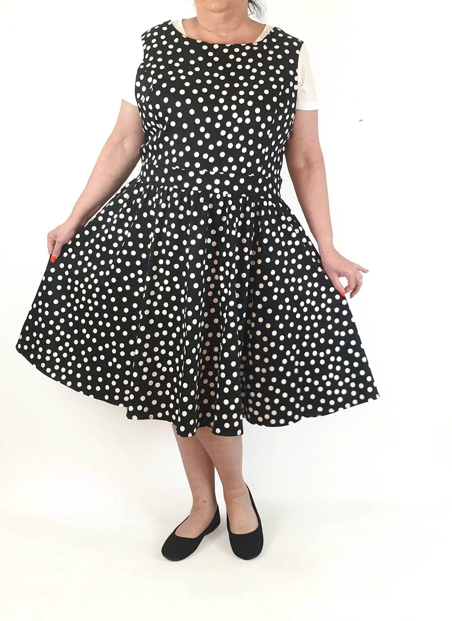 Grand Diva black polka dot fit and flare sleeveless dress size 18