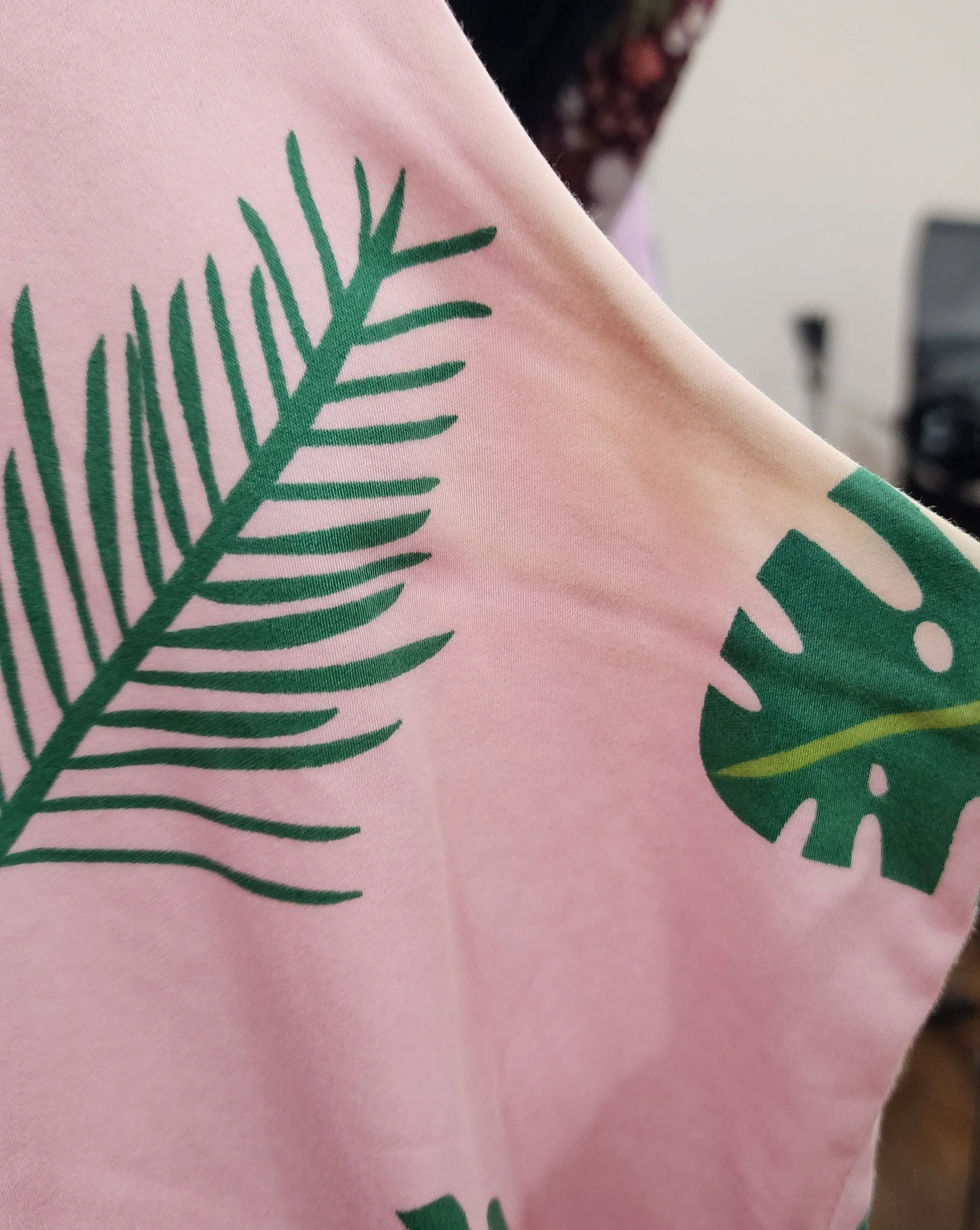 Jericho Road pink fern print cotton dress size 16 (note: yellow marks under arms)