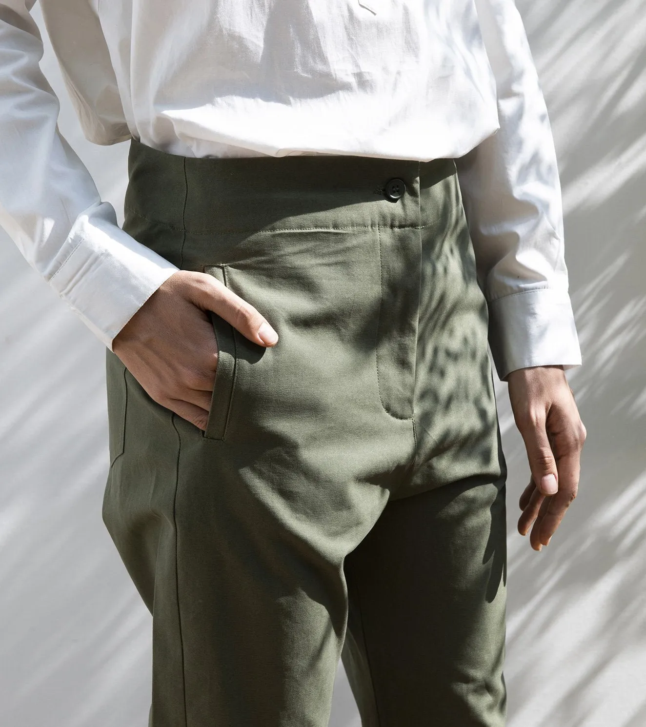 Khara Kapas   I    Sycamore Cropped Trousers