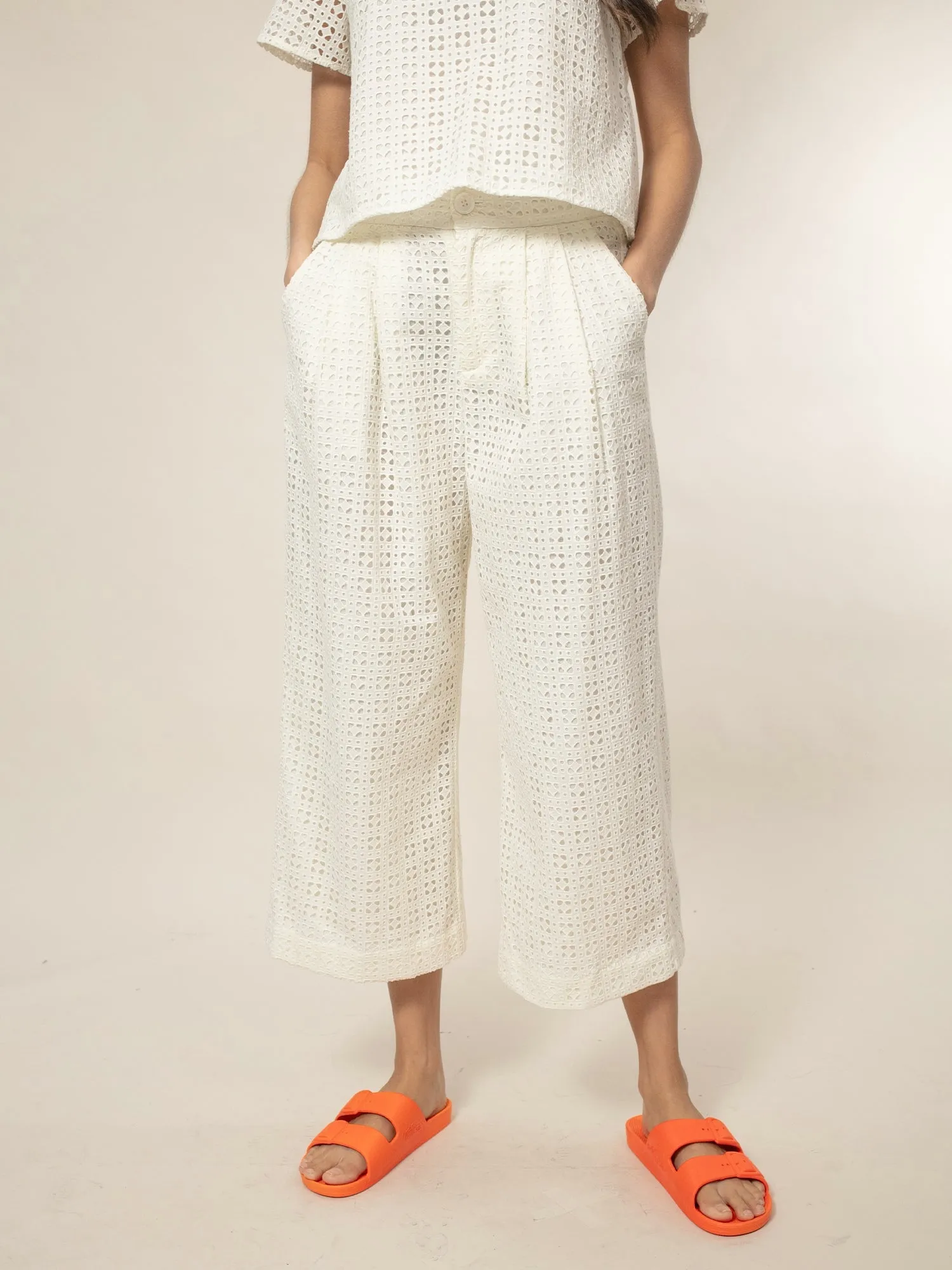 Marybeth Broderie Trouser - White