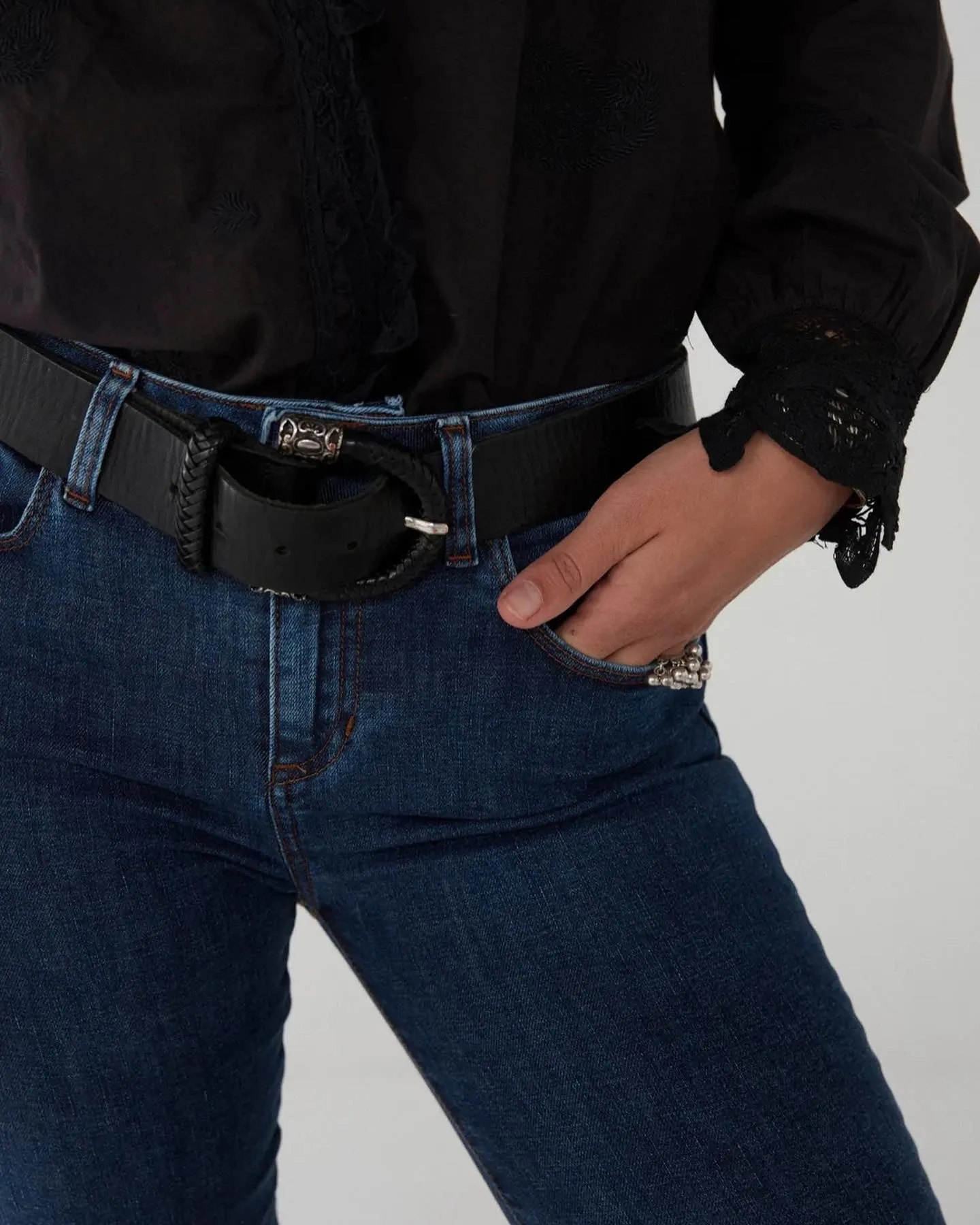 OLIVIA DARK DENIM PANT