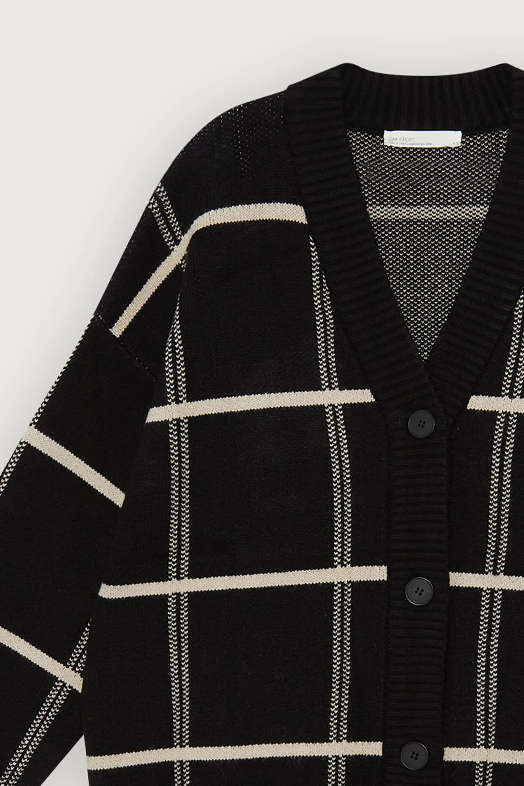 Oversized Plaid Cardigan