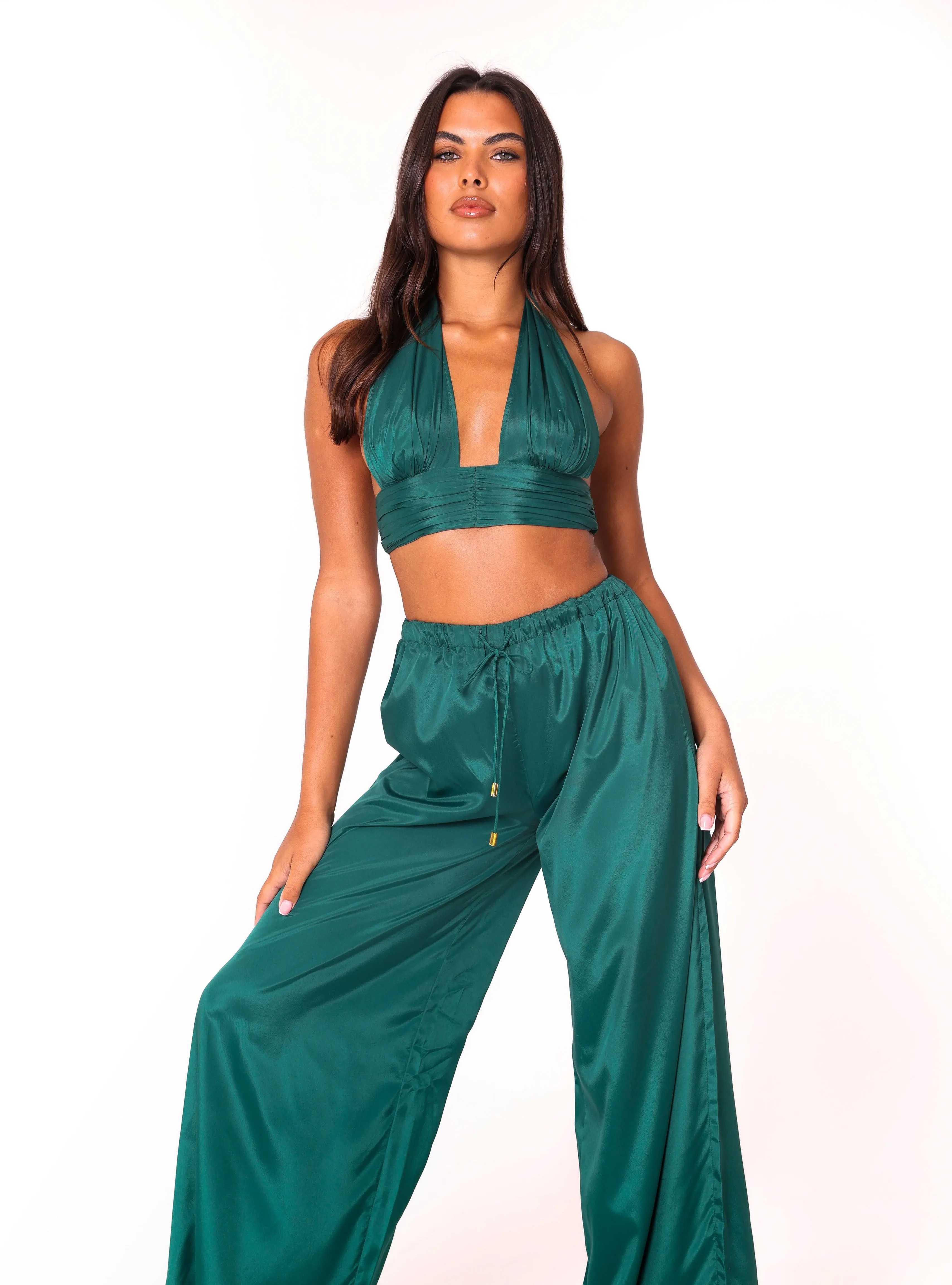 Plunge satin crop