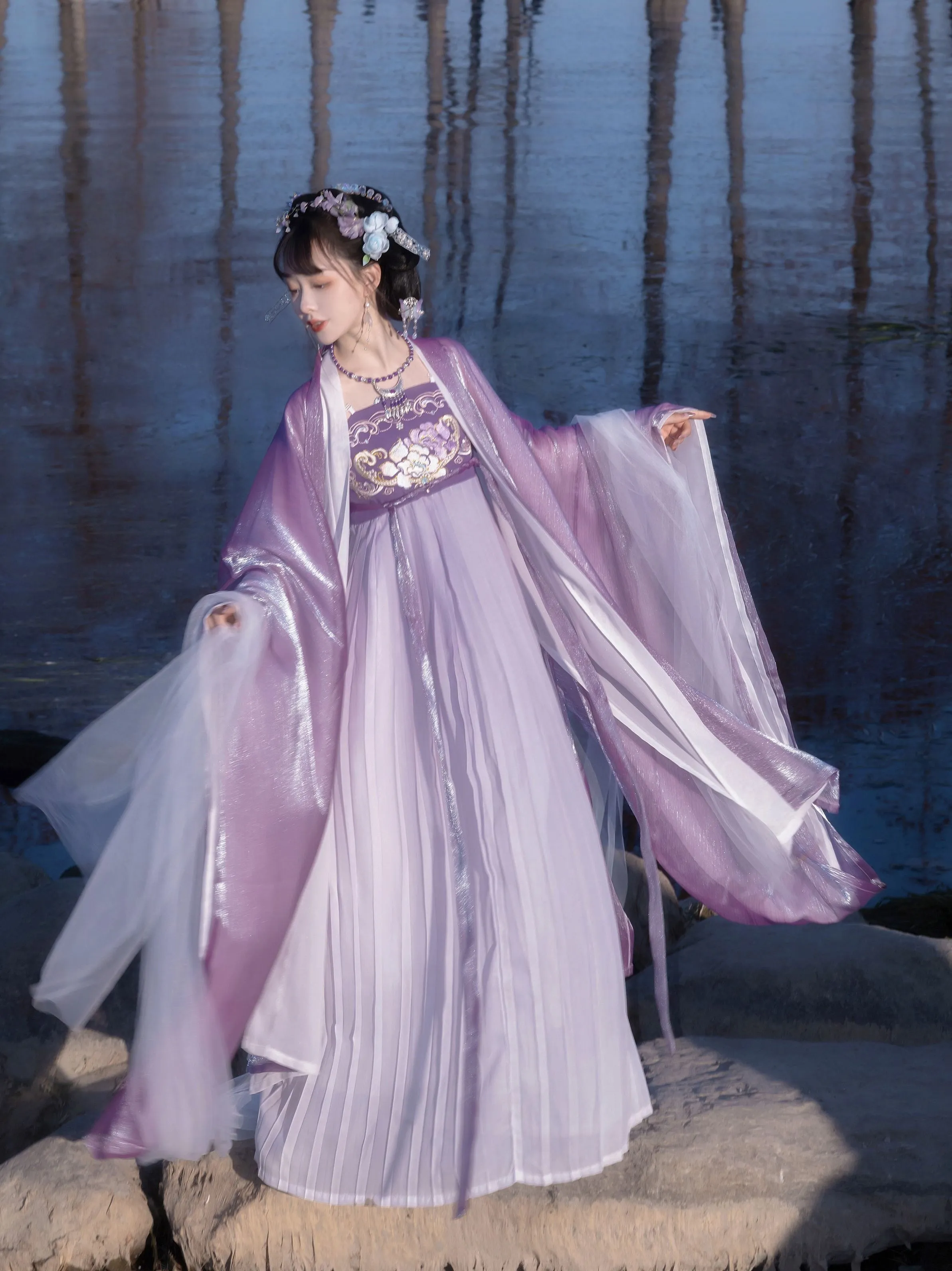 Purple Double Layer Large Sleeve Hanfu UB98163