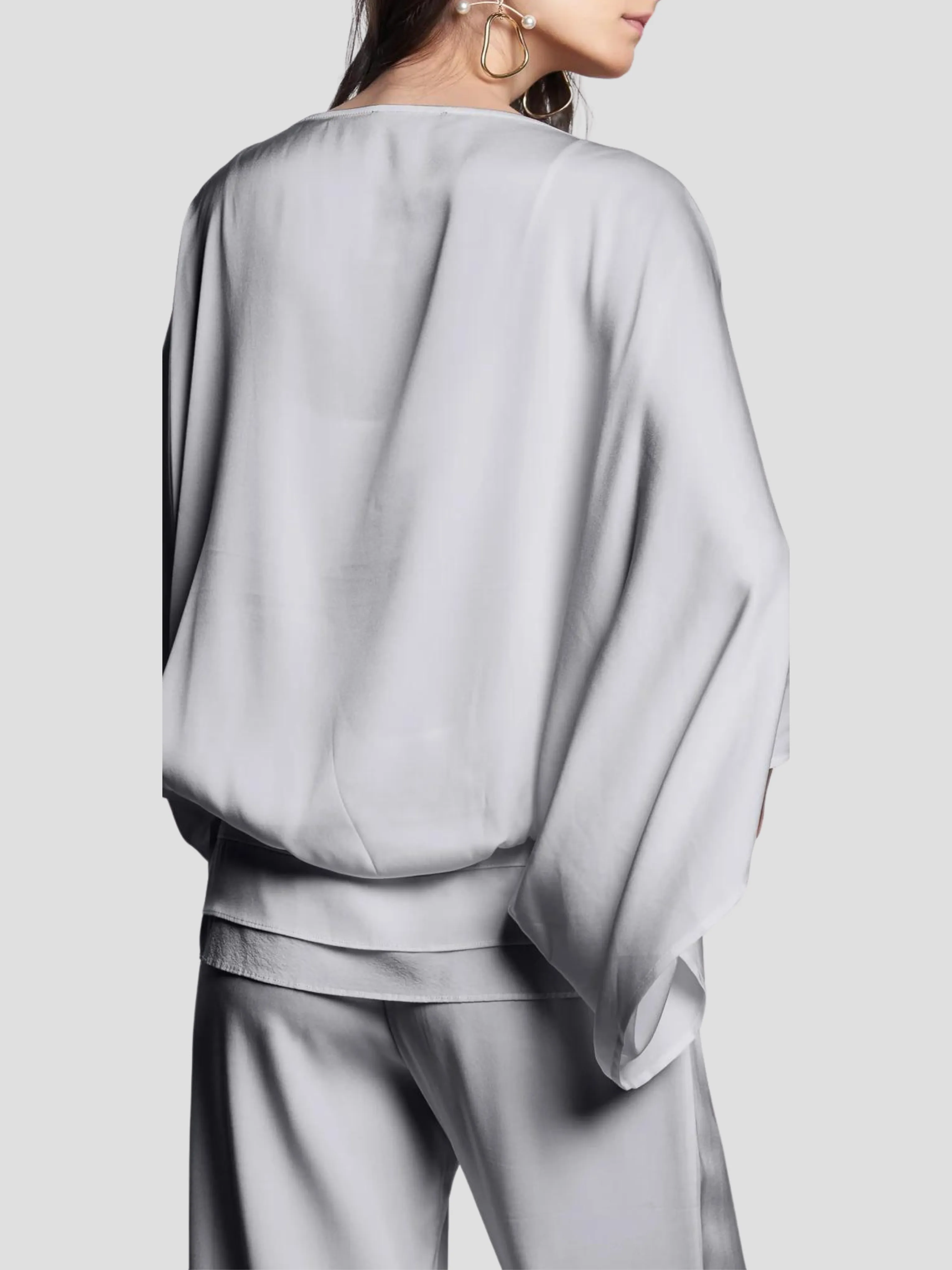 Roma Cape in Silver Lining