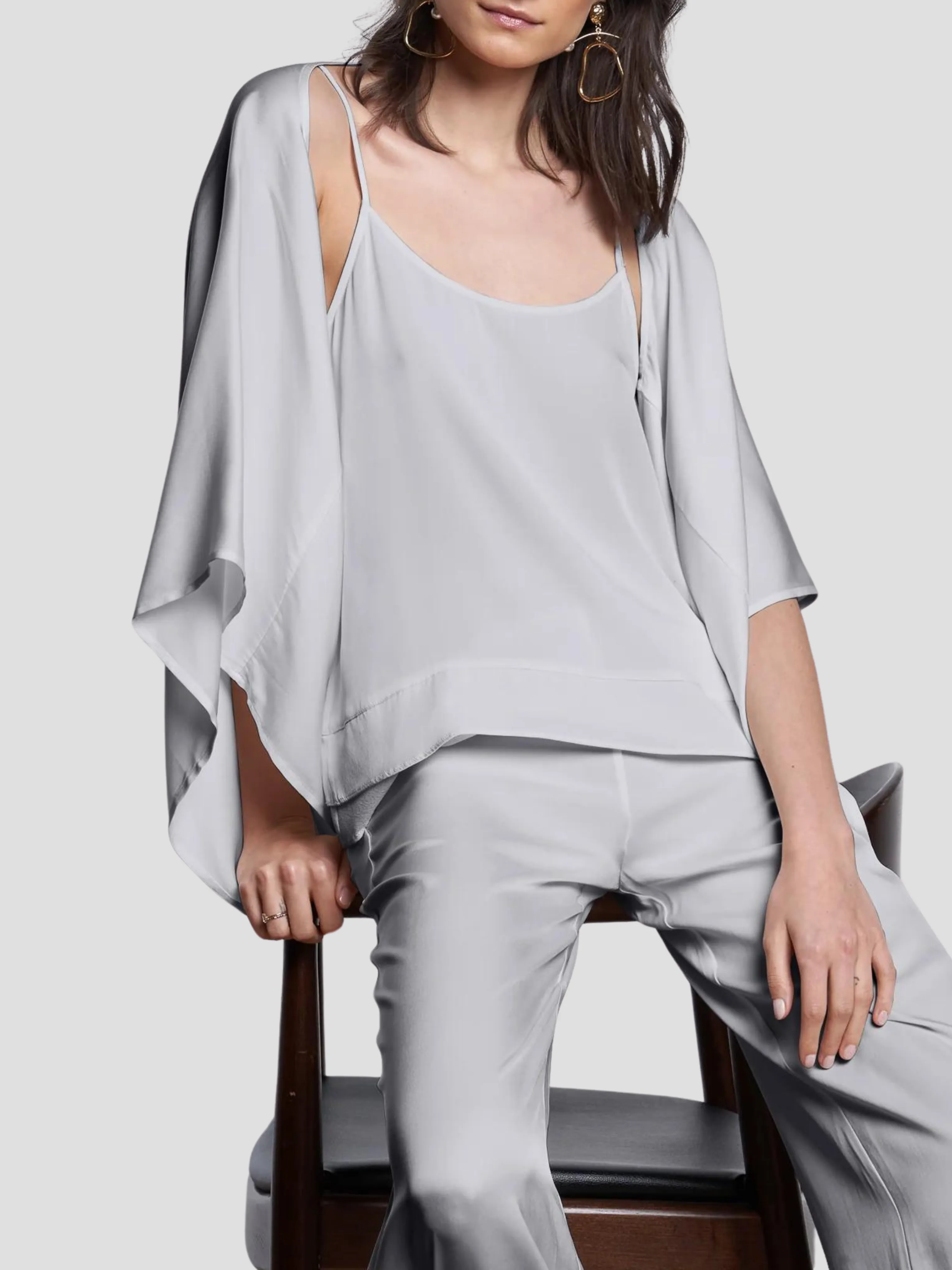 Roma Cape in Silver Lining