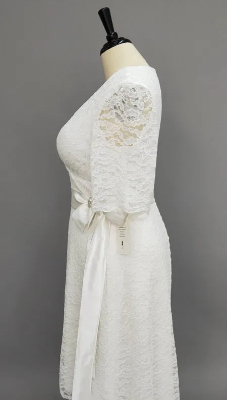 Short Sleeve Scalloped-Edge V-neck Knee-length Lace Dress With Satin Sash-HT_708571