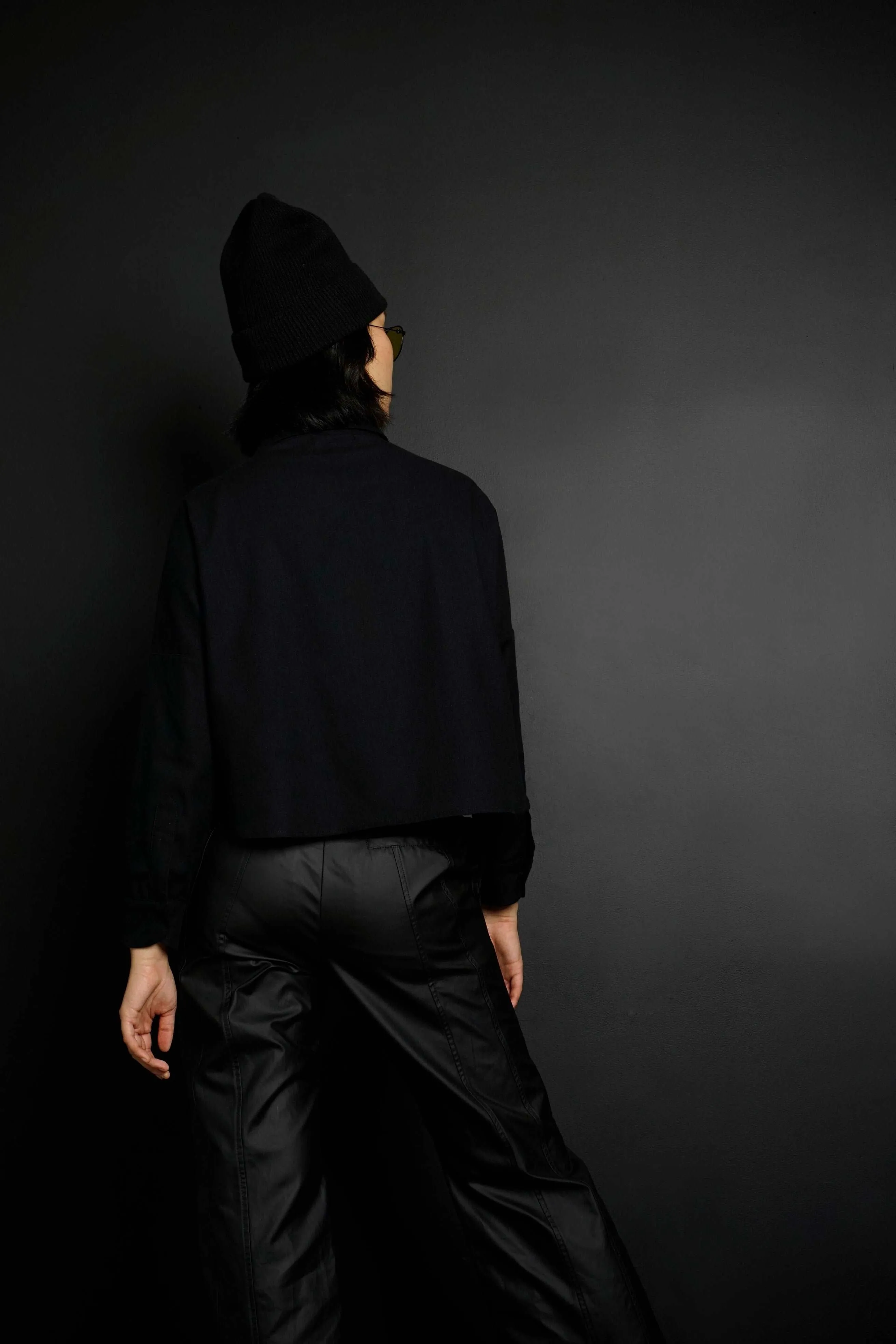 Soledad Black Cropped Cotton Flannel Button-Down Shirt
