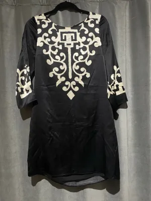 Tibi Silk Three Quarter Sleeve Black Shift Dress with White Design