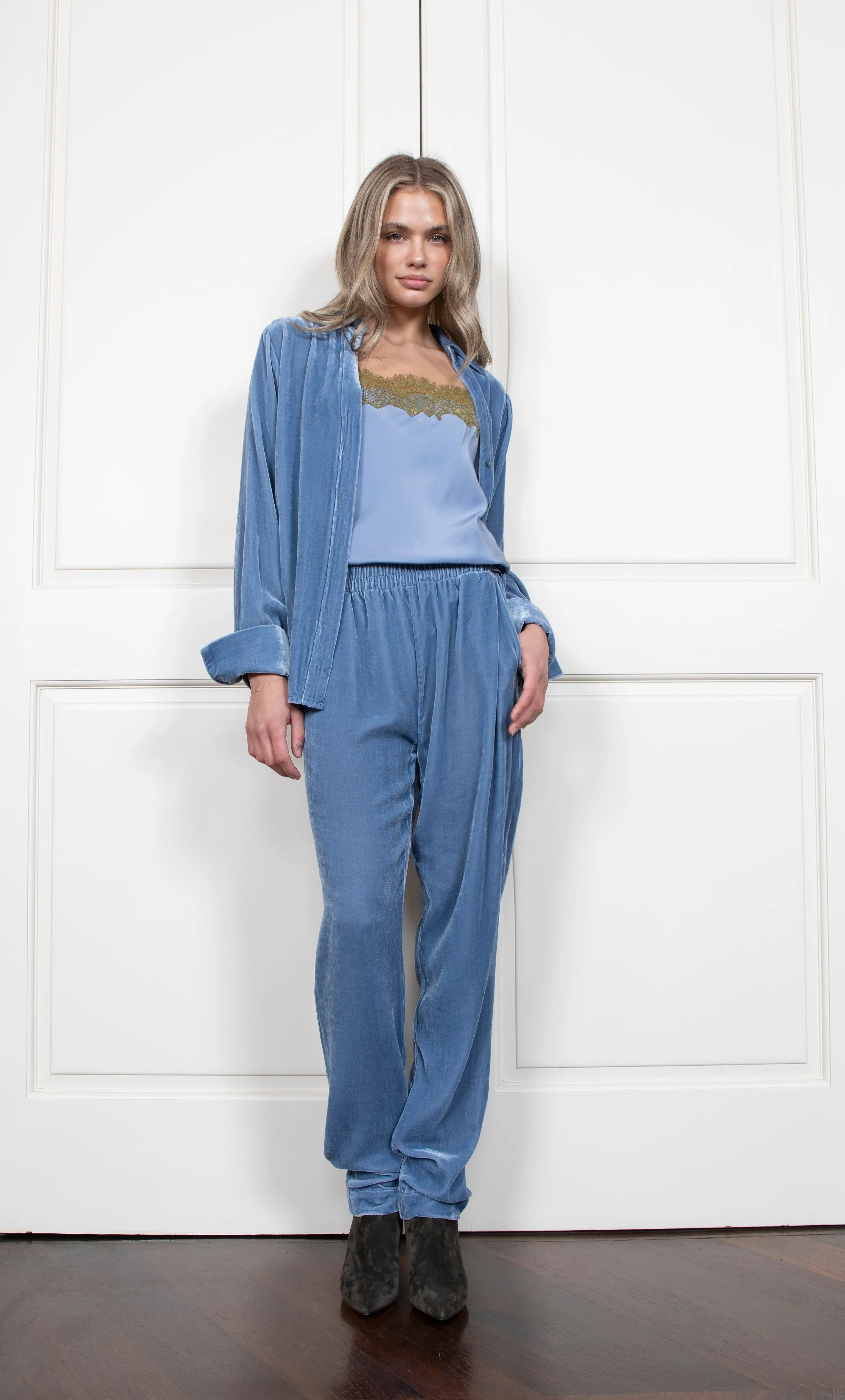 Velvet Runway Shirt - Ash Blue